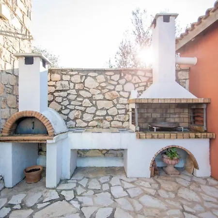 Villa Valory's House - The Stone House